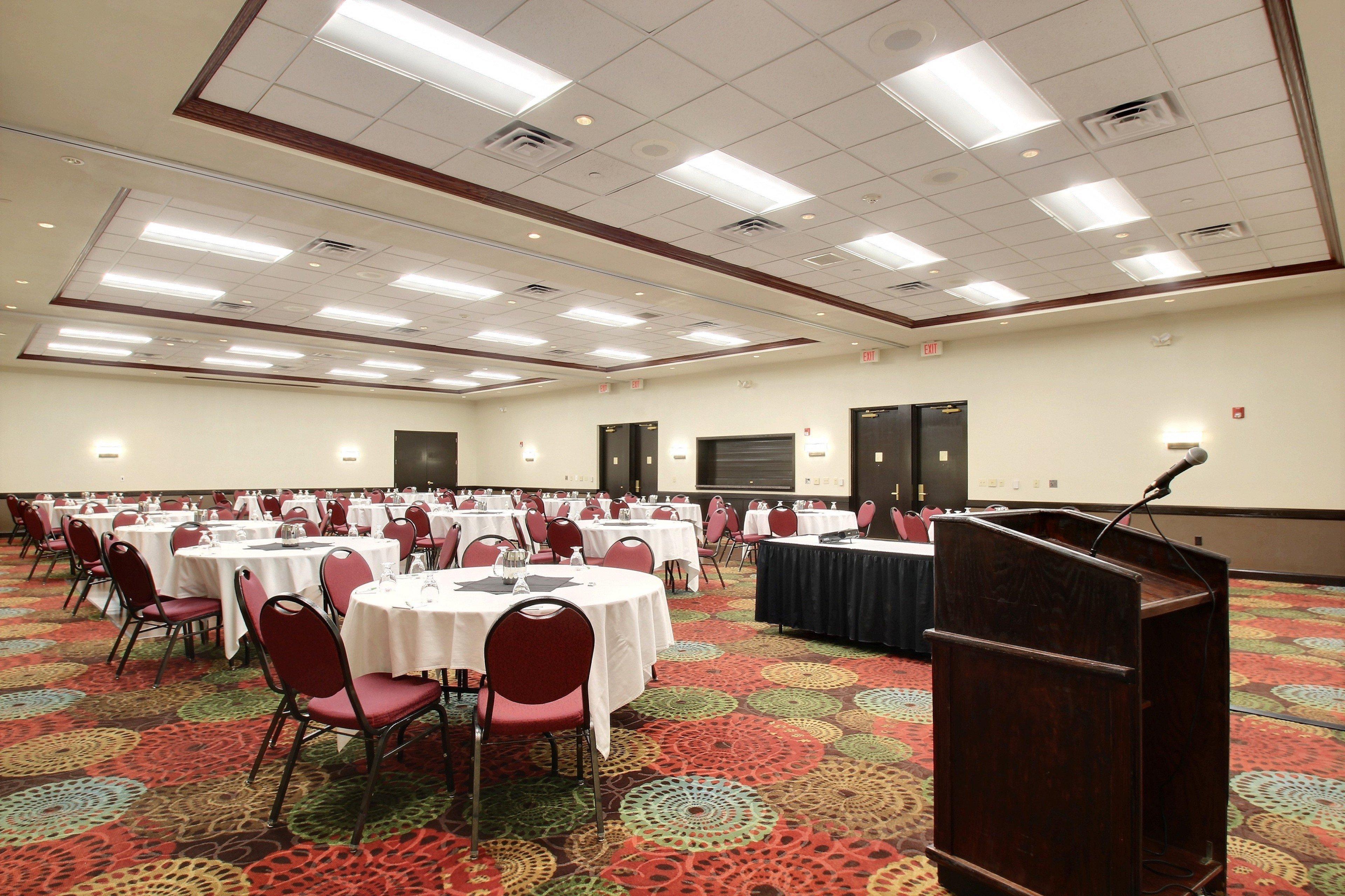 Holiday Inn Hotel & Suites Madison West - Middleton By Ihg Exterior photo